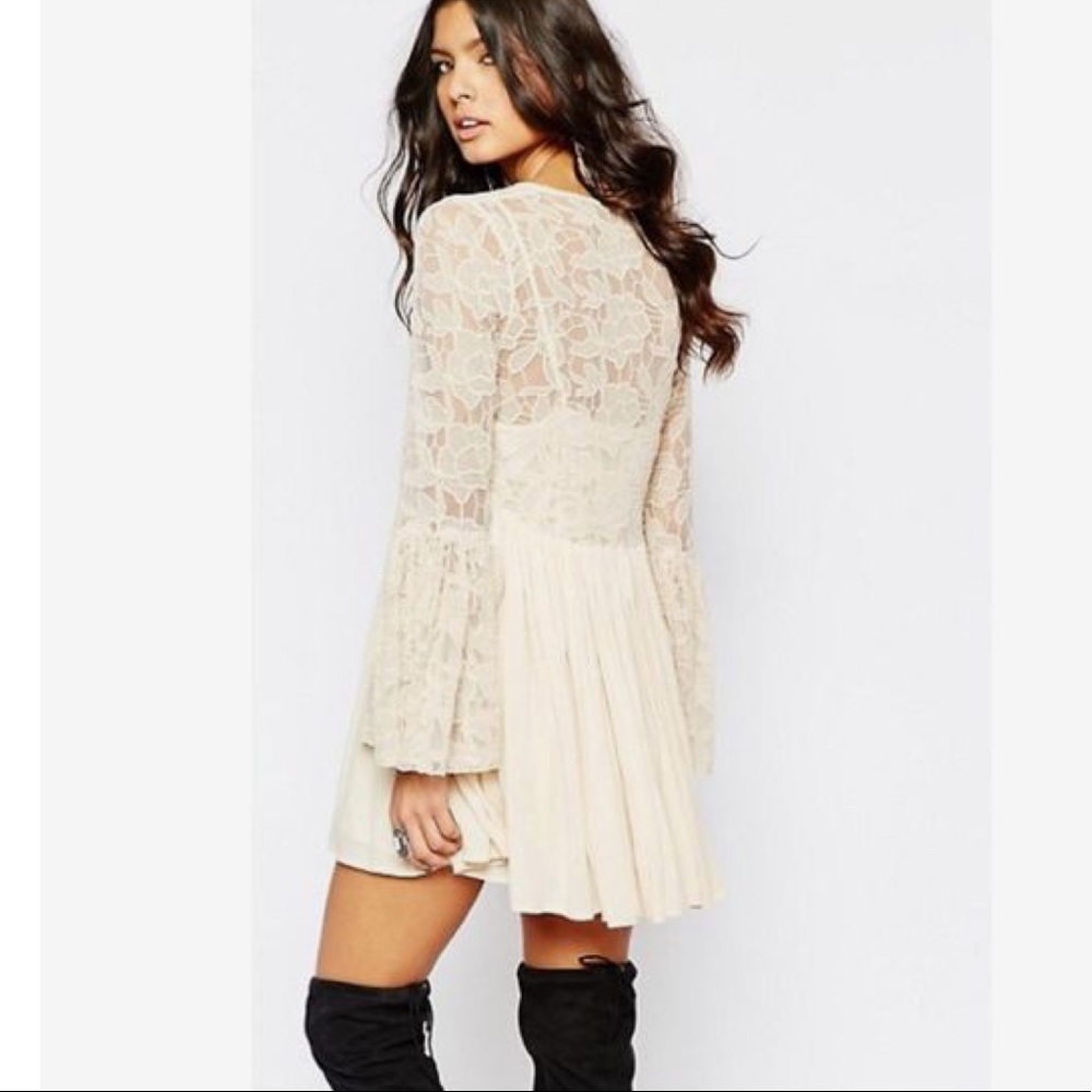 ✌🏻 Free People Mini Dress ✌🏻